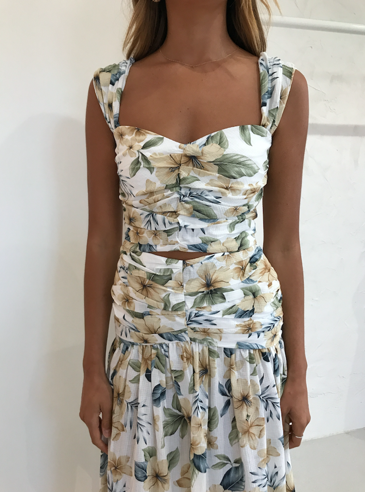 Bec & Bridge Fleurette Midi Skirt Print Size 6 - Image 2