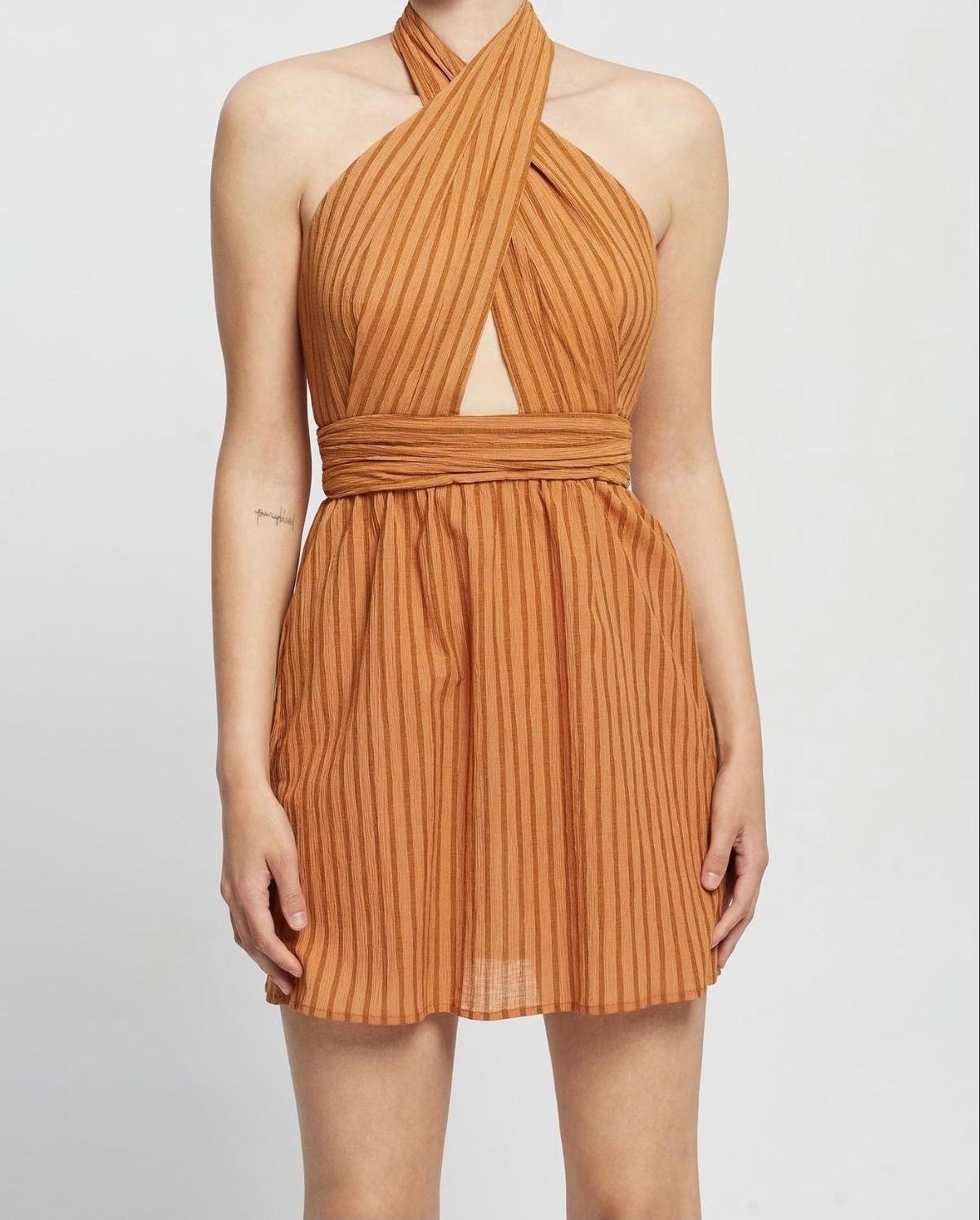 Third Form Crossing over mini dress size 10 - Image 2