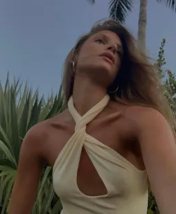 With Jean Erin top size M for rent on The Volte - image 1