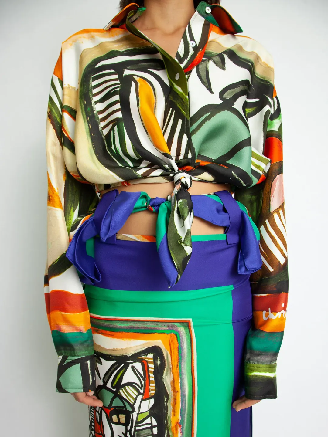 Christopher Esber Ruched Back Bandana Scarf Cropped Shirt Print Size 4 for rent on The Volte - main image