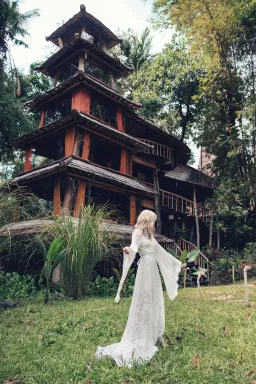 Spell and the Gypsy Gwendolyn Wrap Dress White Size 10 for rent on The Volte - image 3