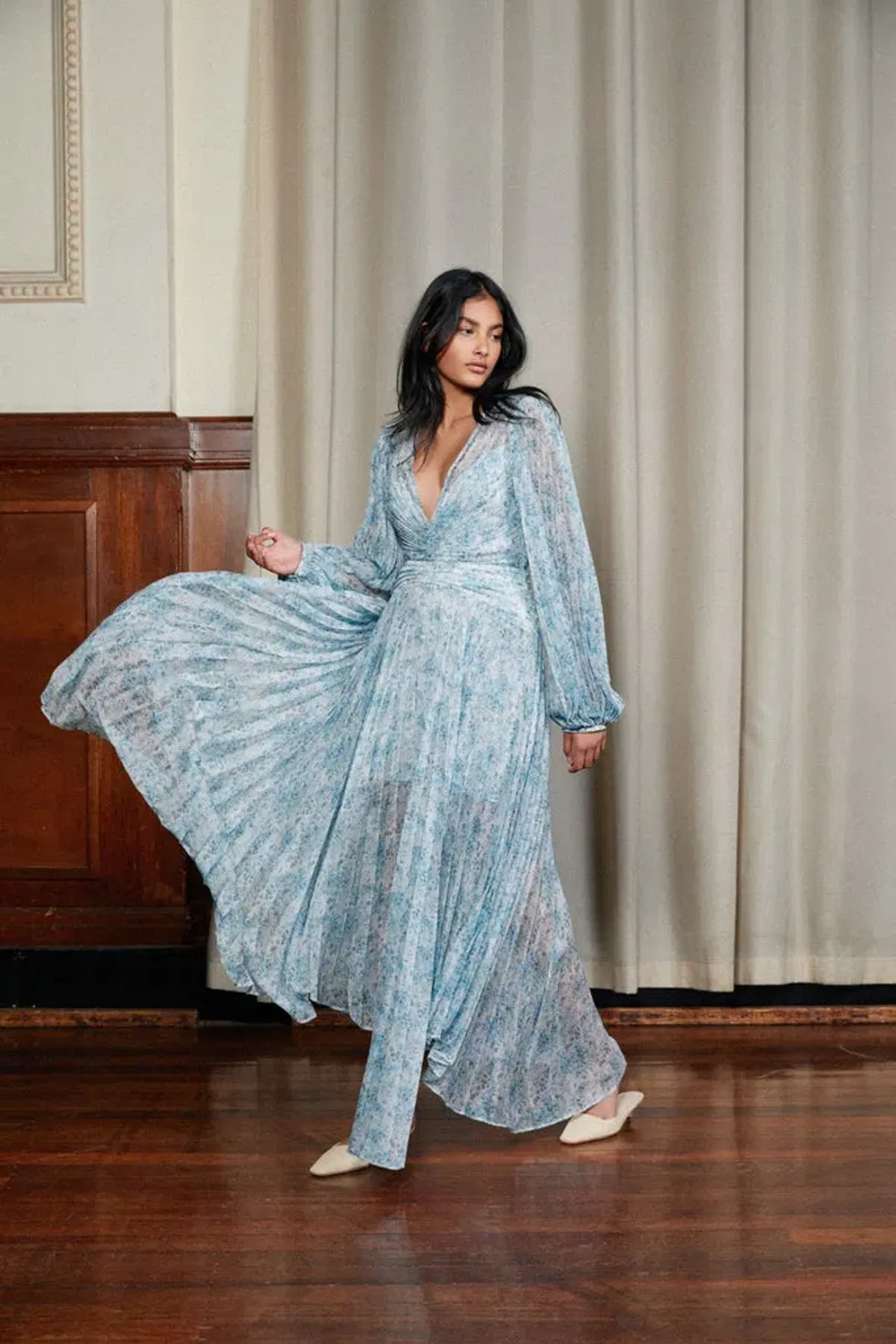 Acler Astone Dress in Blue Fields Print Size 6 - Image 3