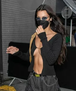 Jacquemus La Maille Pralù Longue Cardigan Black Size 6 for rent on The Volte - image 1