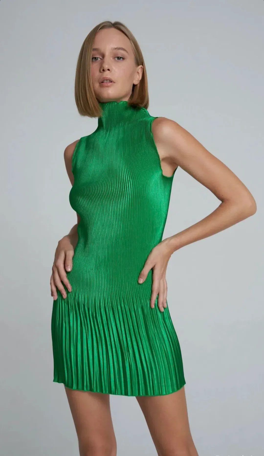 Lidee Soiree Moss Mini Dress Green Size 8 for rent on The Volte - main image