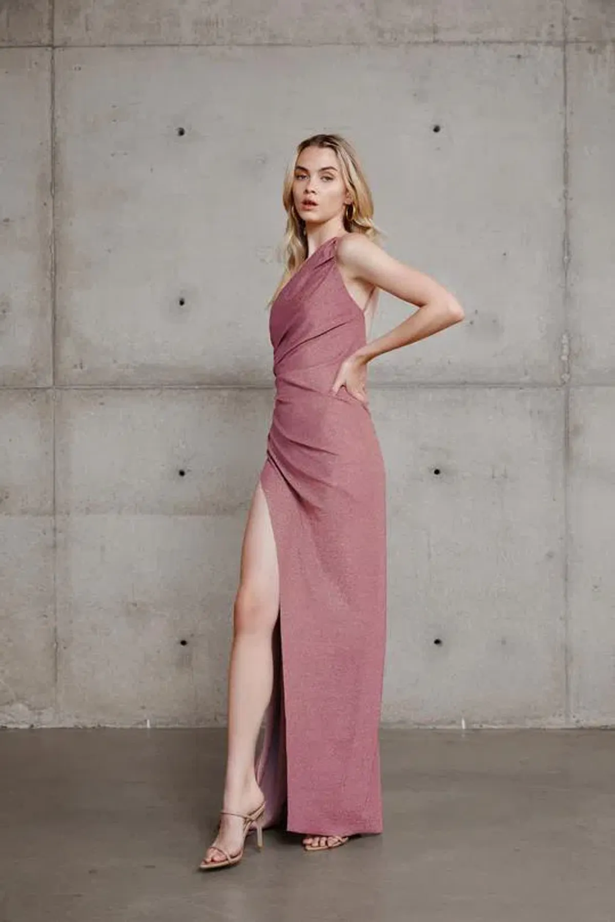 Lexi Bahari Dress Rose Pink Size 6 - Image 2