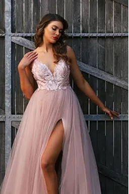 Jadore Odette Gown Blush Size 8 for rent on The Volte - image 3