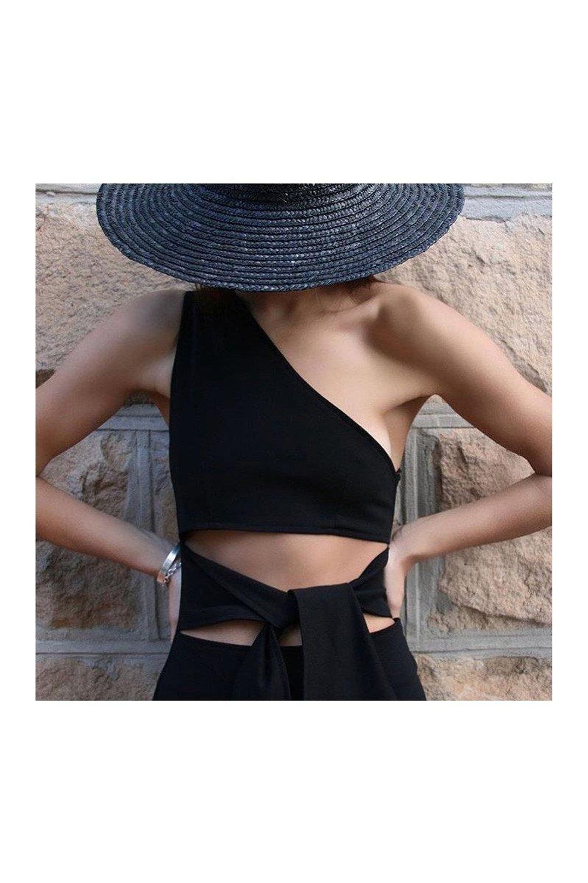 Maurie and Eve After Midnight Black Dress - Image 1