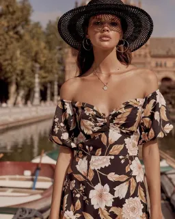 Sheike Trudy Floral Dress Print Size AU 10 for rent on The Volte - image 2