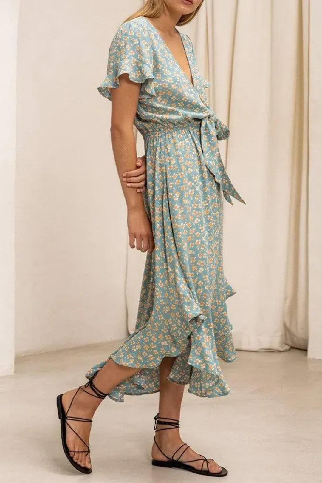 Kivari Nell Tie Front Midi Dress Ditsy Floral Size S for rent on The Volte - main image