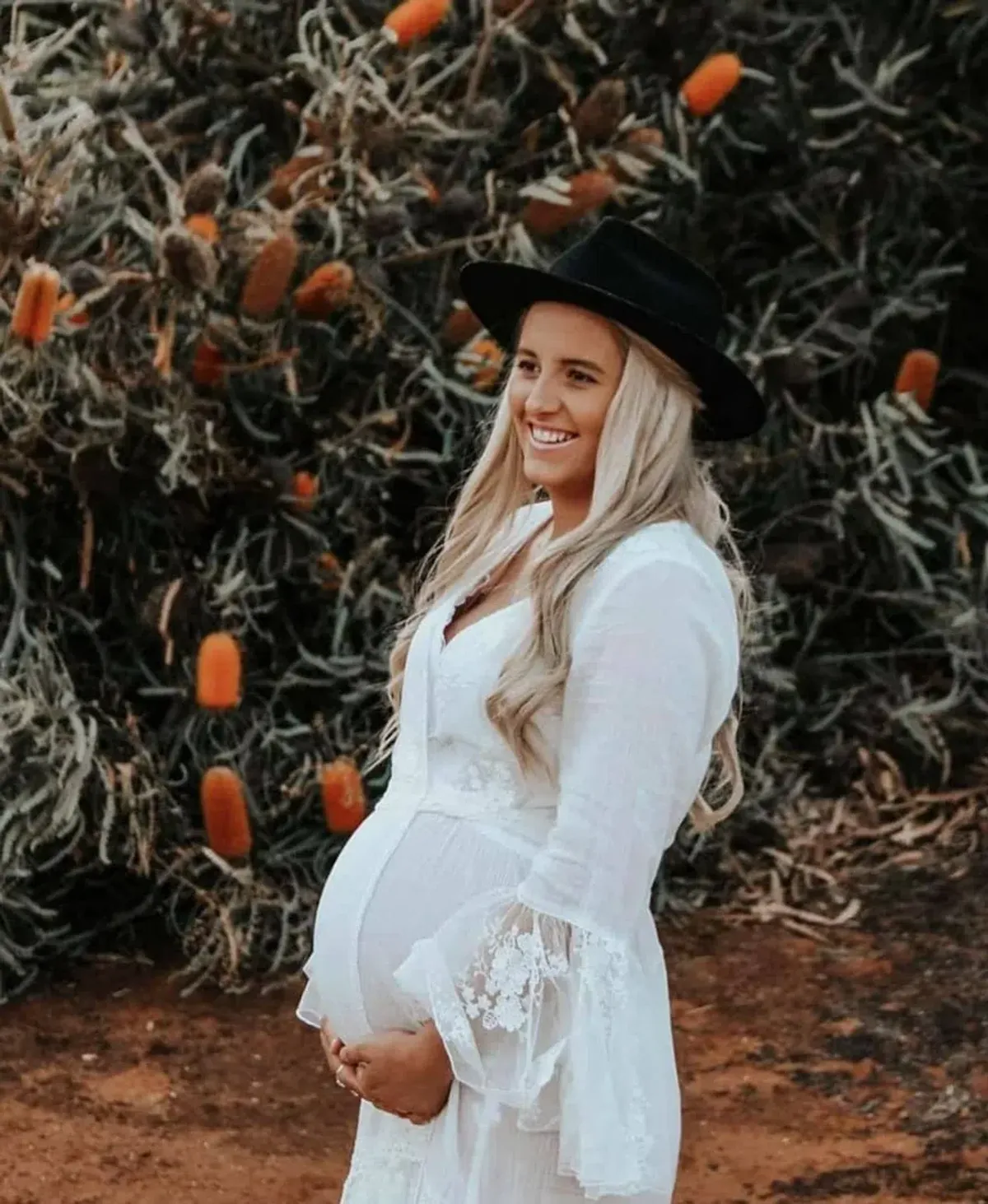 Coven & Co Stevie Robe White One Size - Image 2