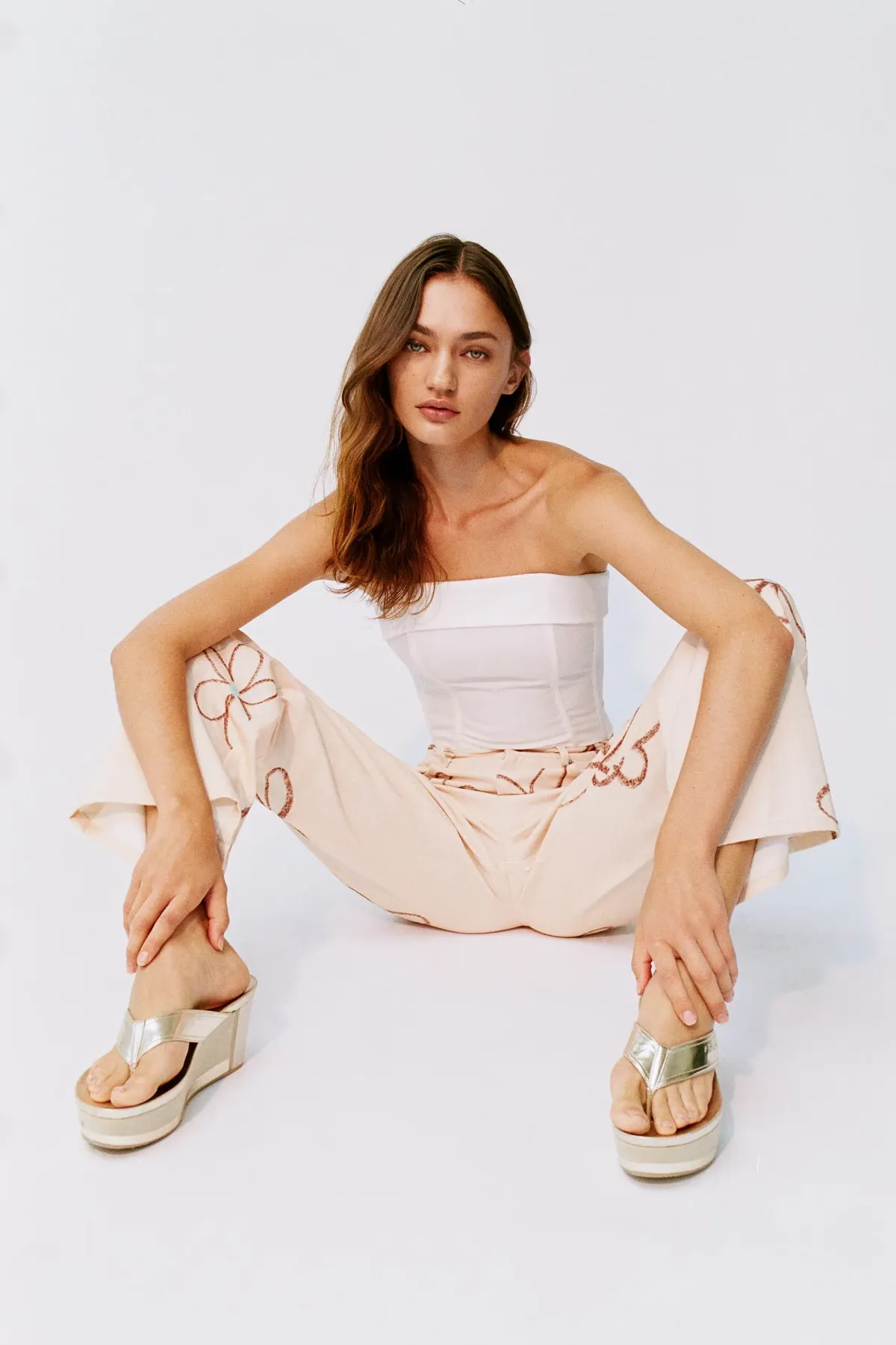 With Jean Carla Corset White Size 6 - Image 4