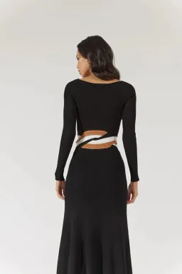 Sovere Inertia Knit Midi Dress Black Size 10 for rent on The Volte - image 3