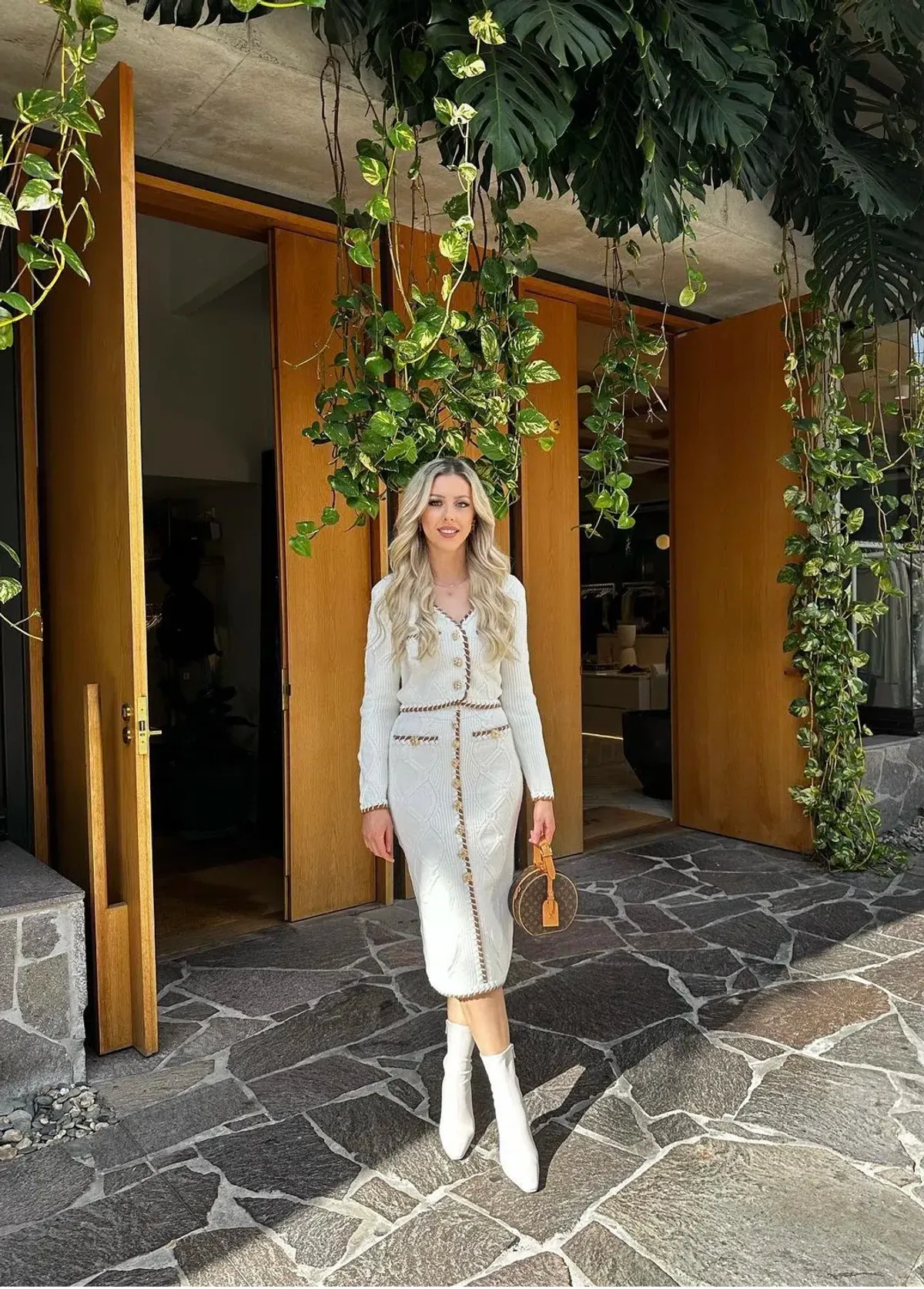 Louis Vuitton Petite Boite Chapeau - Image 4