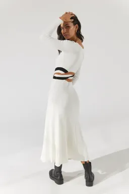 Sovere Inertia Knit Midi Dress White Size 8 for rent on The Volte - image 3