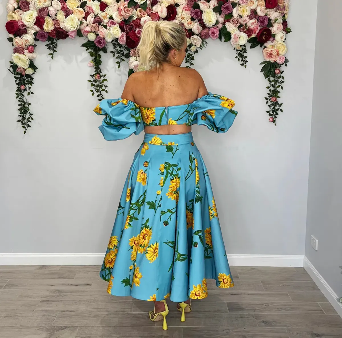 Leo and Lin Bleu Marguerite Puff Top & Maxi Skirt Set Print Size 10 - Image 5