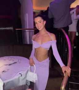 Jacquemus Le Chiquito Moyen Bag White for rent on The Volte - image 4