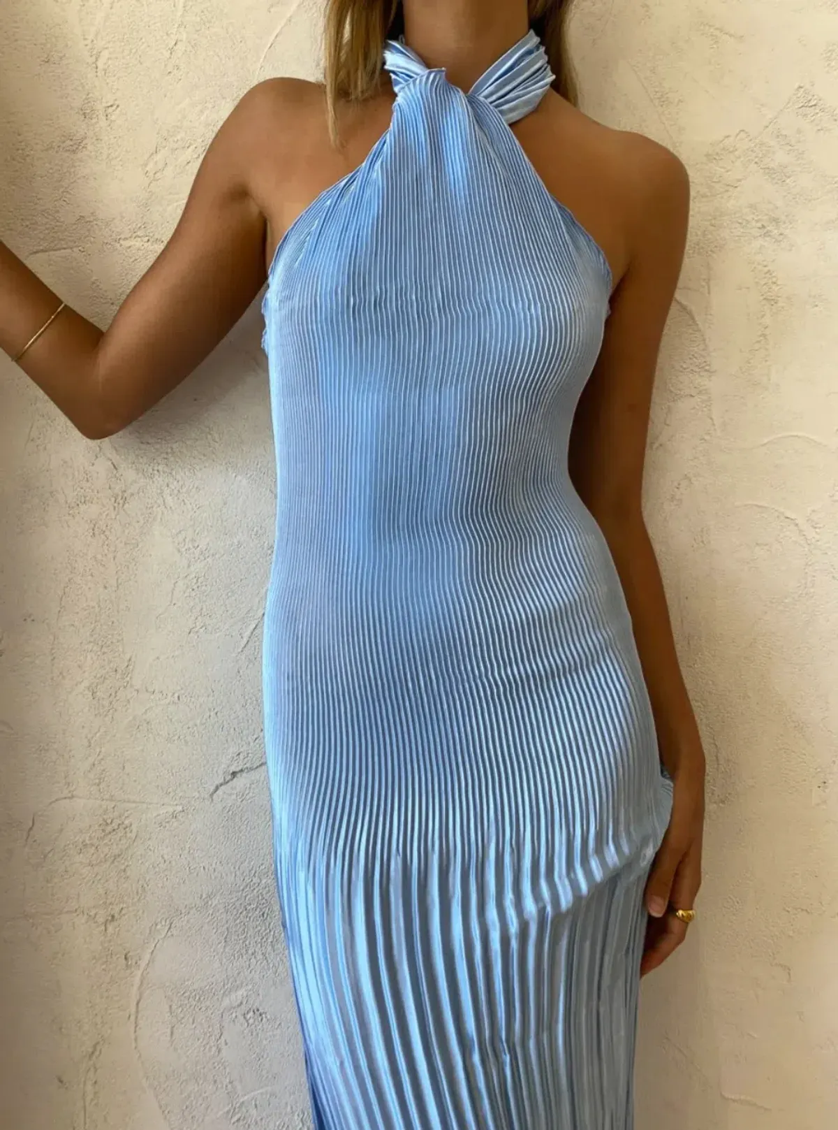 L'idée Soirée Halter Gown Sky Blue Size 6 - Image 6