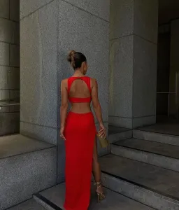 Effie Kats The Eniko Gown Red Size 6 for rent on The Volte - image 3