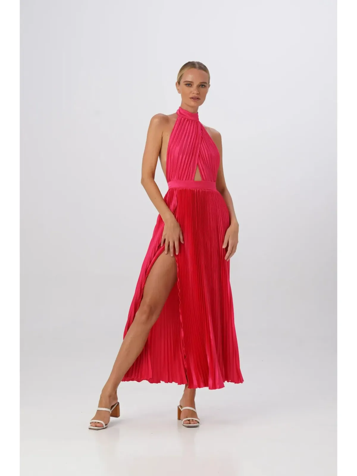 L'Idee Renaissance Gown Punch Size AU 8 - Image 1