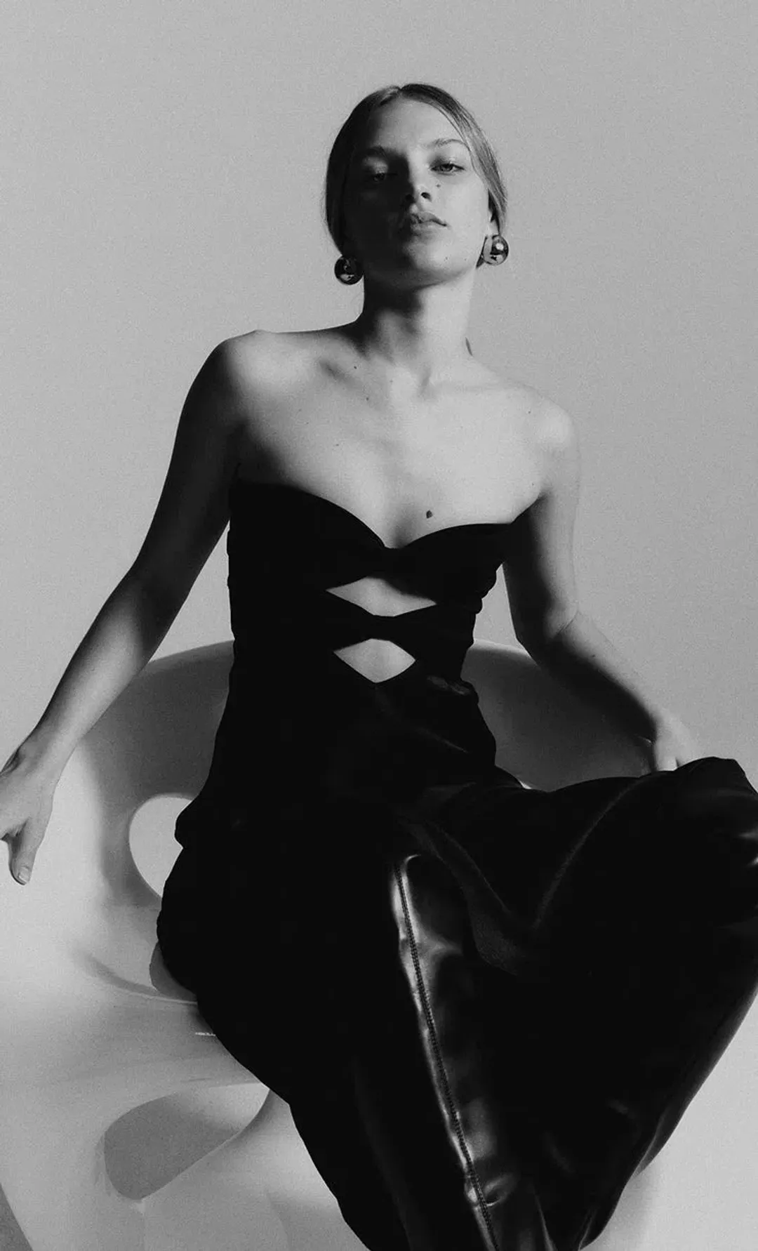 Bec & Bridge Halle Strapless Dress Black Size 6 for rent on The Volte - main image