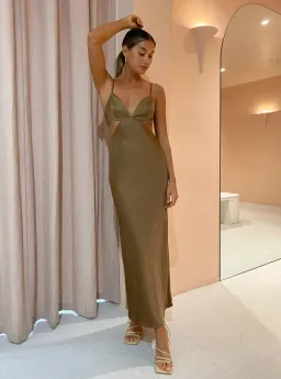 Significant Other Jacy Dress Dark Gold Size 10 for rent on The Volte - image 2