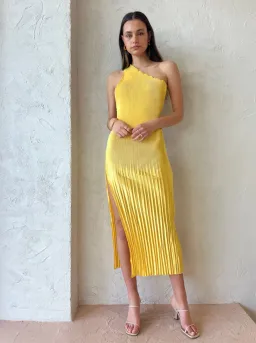 Lidee Naomi Gown Canary Yellow Size 8 for rent on The Volte - image 2
