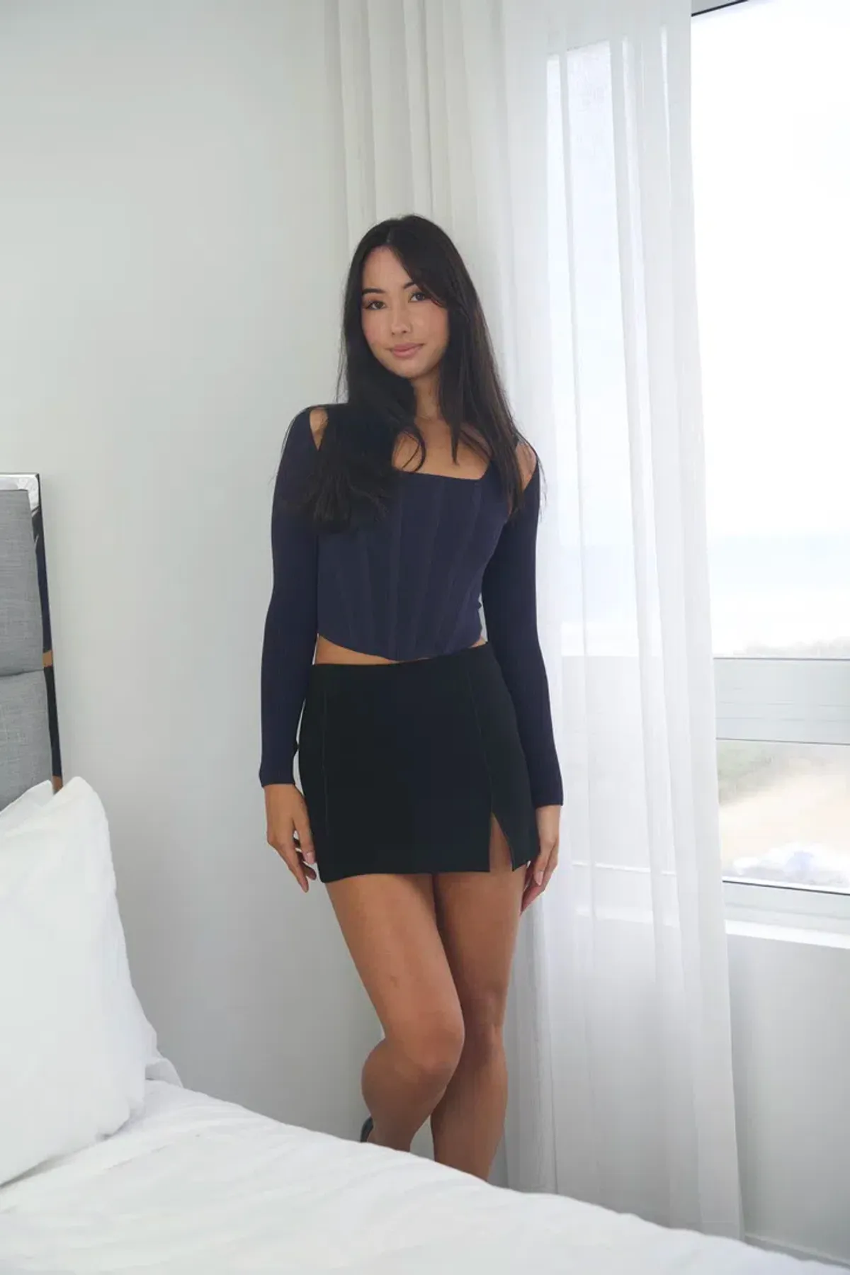 Bec & Bridge Deon Split Mini Skirt Black Size AU 6 - Image 4