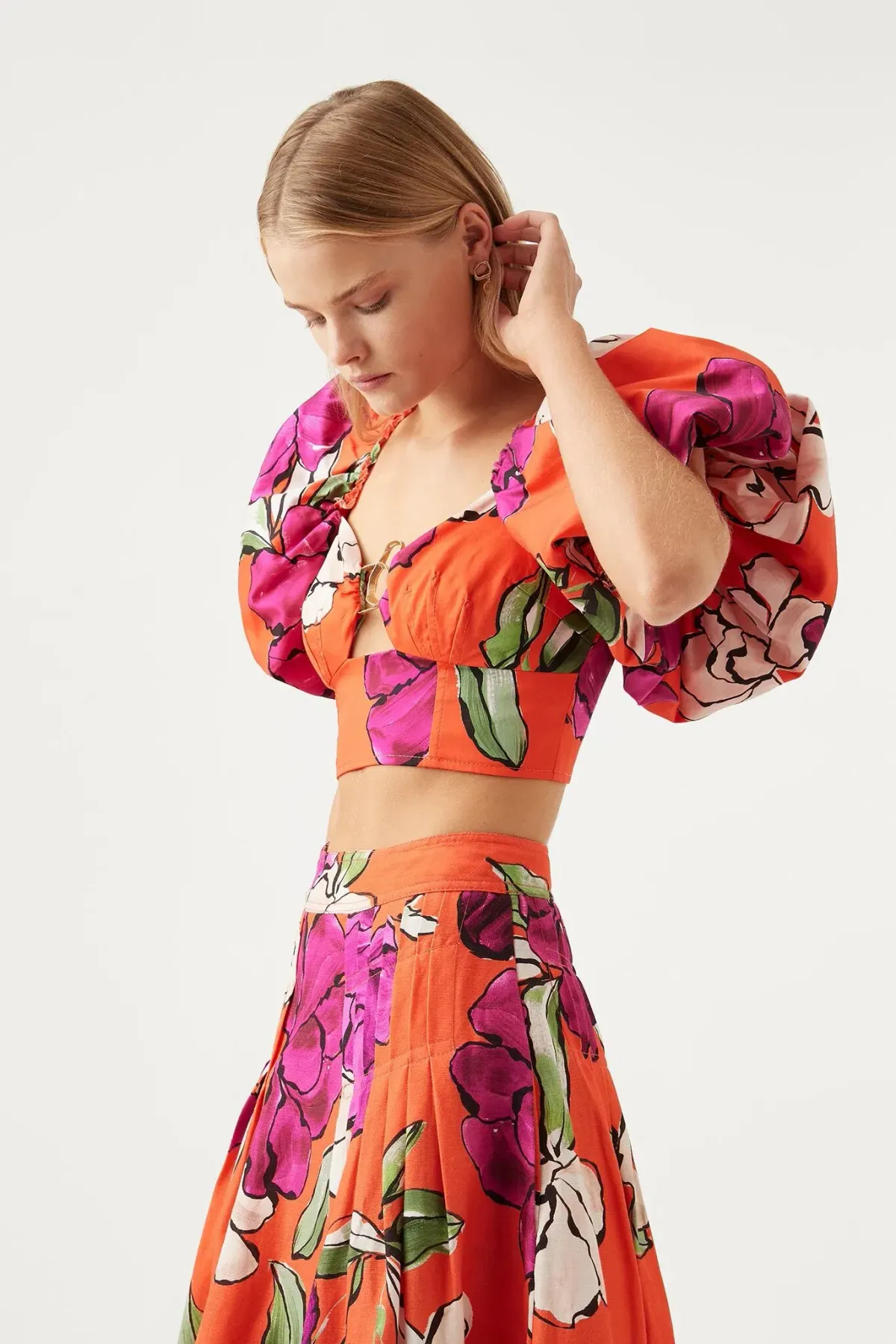 AJE Marcel Puff Sleeve Bodice & Niki Pleated Mini Skirt Vivid Camellia Size 10 - Image 2