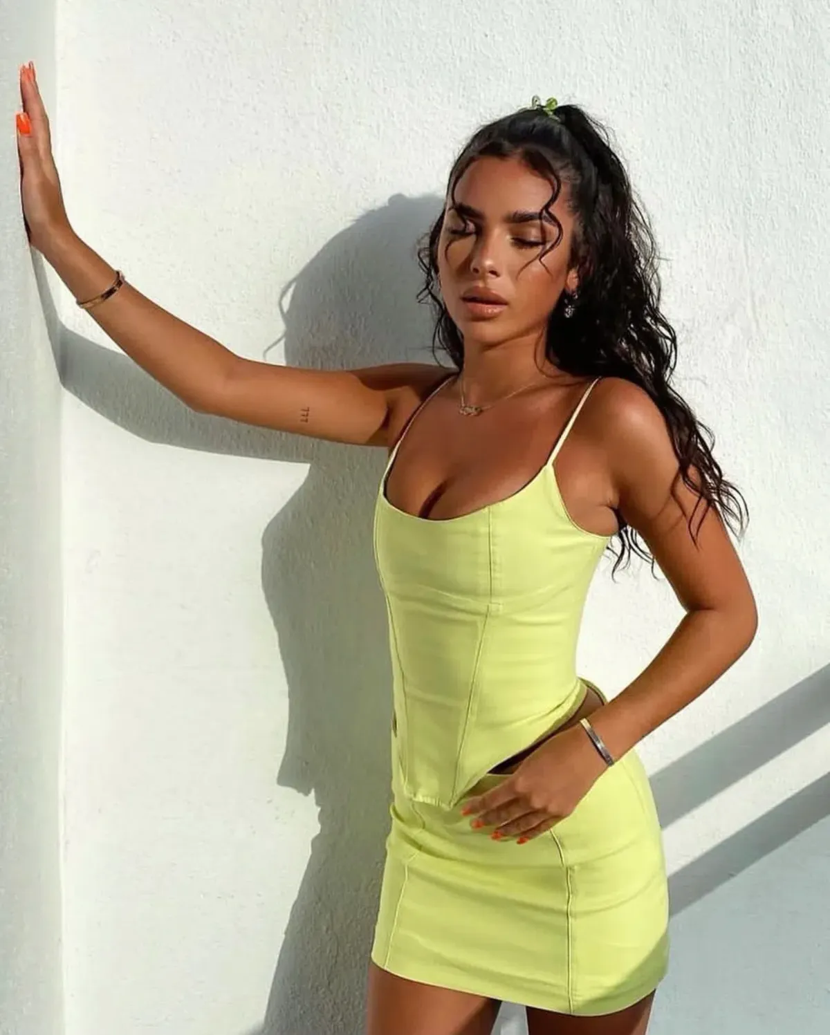 House of CB Nisha Set Yellow Size 6 - Image 3