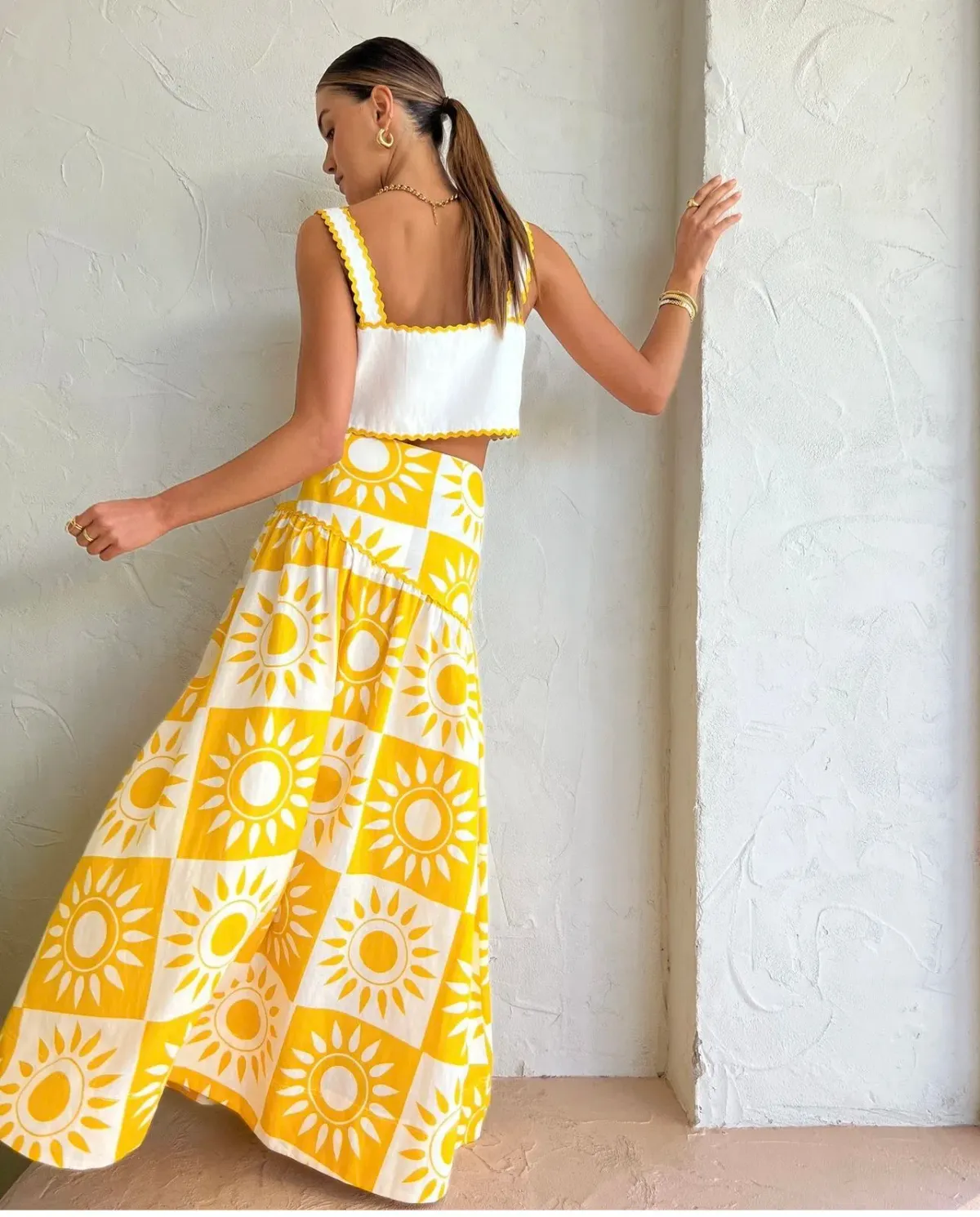 By Nicola Wavy Crop Top and Sol Maxi Skirt Set in Sol Size 8 - Image 3