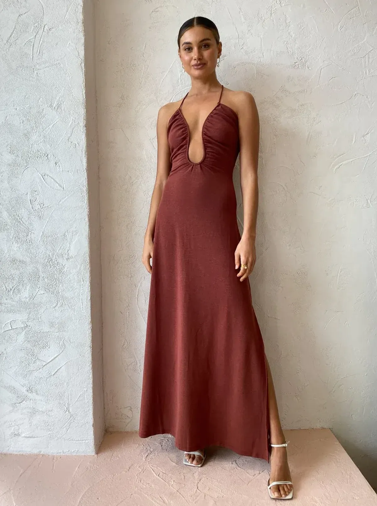 Sonya Moda Knitted Keyhole Gown in Spice Brown Size 10 - Image 1