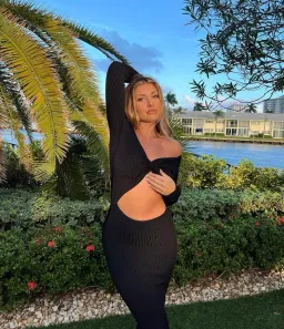 Sir the Label Kelvin Off Shoulder Midi Dress Black Size 1 / Au 8 for rent on The Volte - image 4