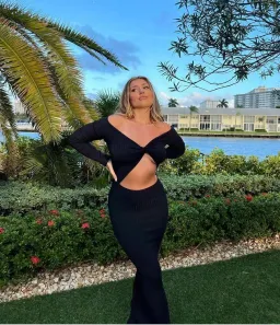 Sir the Label Kelvin Off Shoulder Midi Dress Black Size 1 / Au 8 for rent on The Volte - image 2