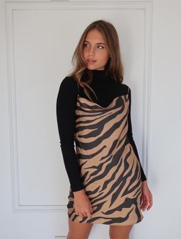 Hansen and Gretel Minnie dress for rent on The Volte - image 2