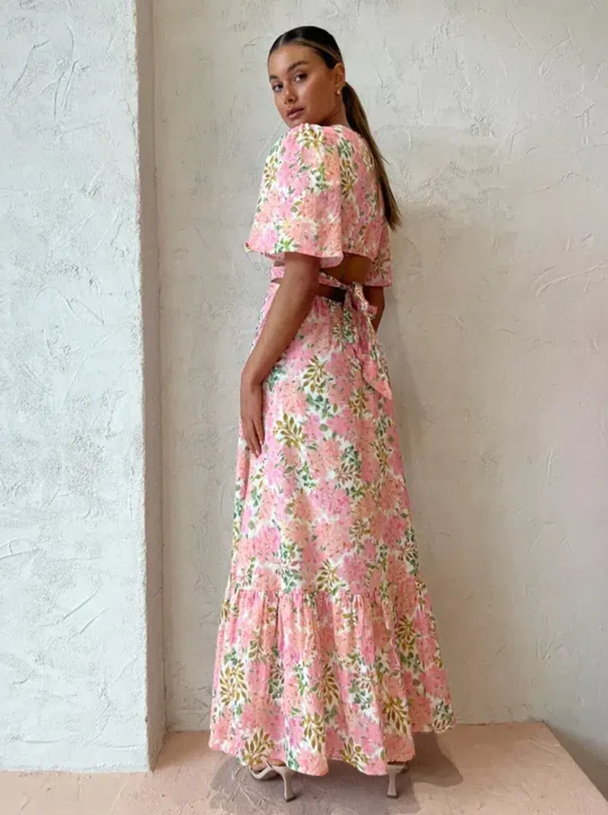 Hansen & Gretel Flores Dress in Watercolour Floral Size 10 - Image 4