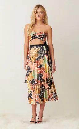 Bec & Bridge Babelini Set Floral Size 8 for rent on The Volte - image 1