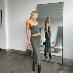 With Harper Lu Fiesta Contrast Set Green Size 6 for rent on The Volte - image 1