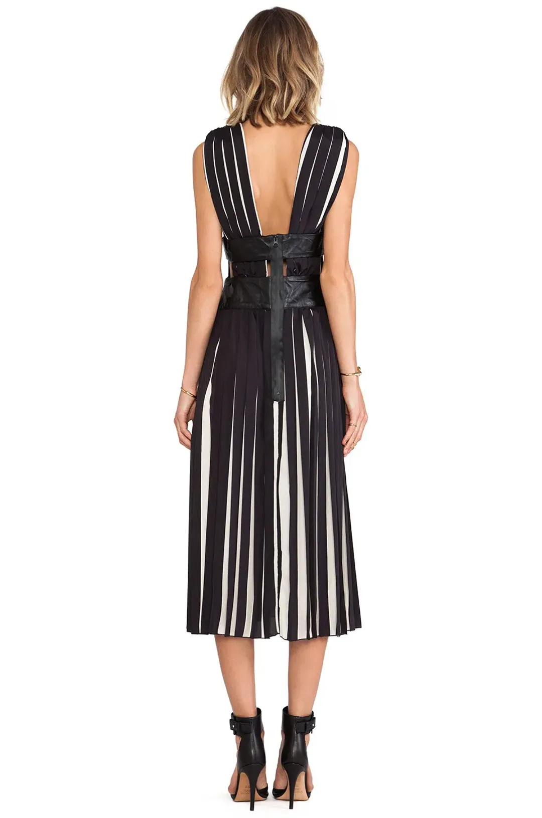 Shakuhachi Pleats Please Dress Black Size 6 for rent on The Volte - main image