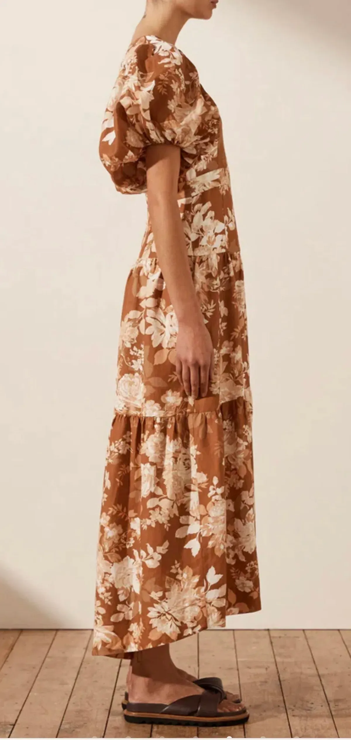 Shona Joy Capucine Linen Plunged Short Sleeve Midi Dress Almond Size 10 / M - Image 3