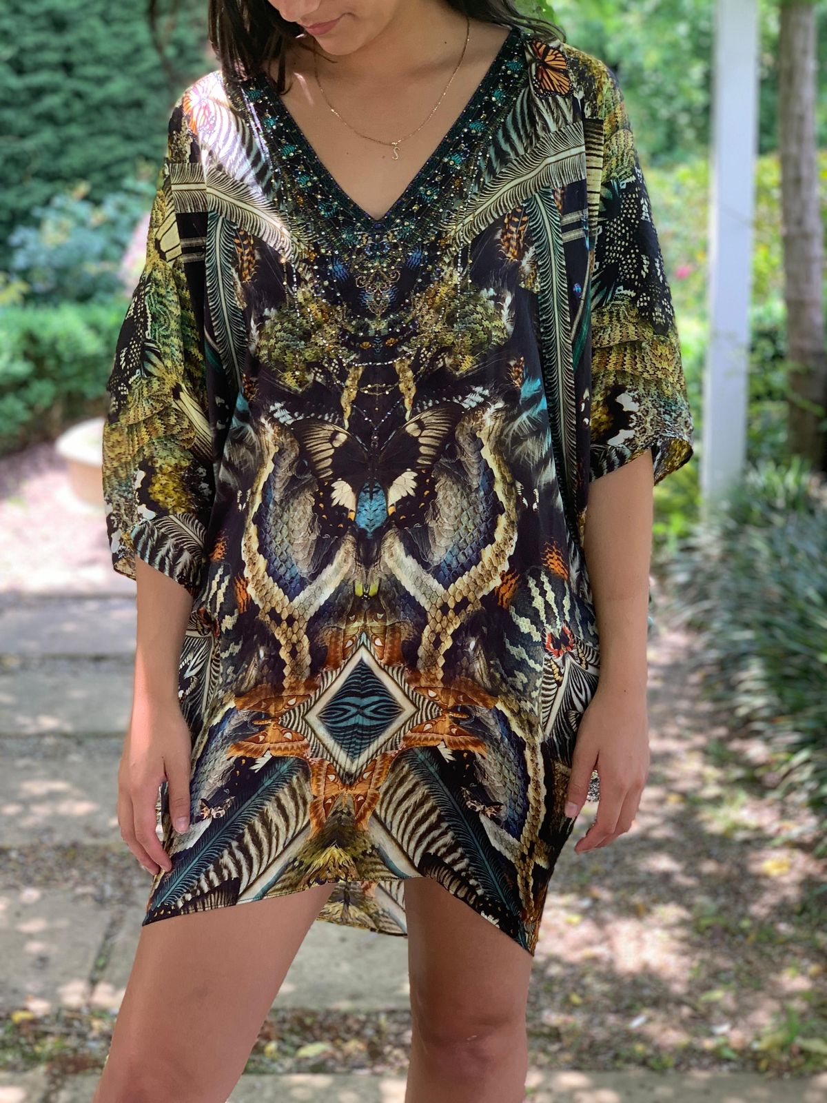 Camilla Maternal Instinct short kaftan w raglan sleeve Size 18 - Image 1