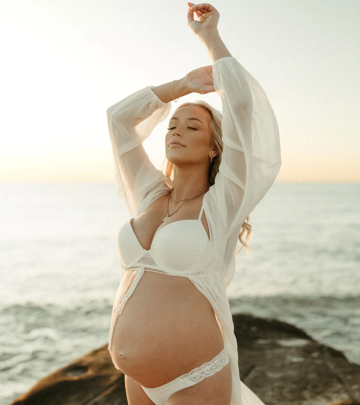 Robed.Co Sheer White Robe One Size - Image 9