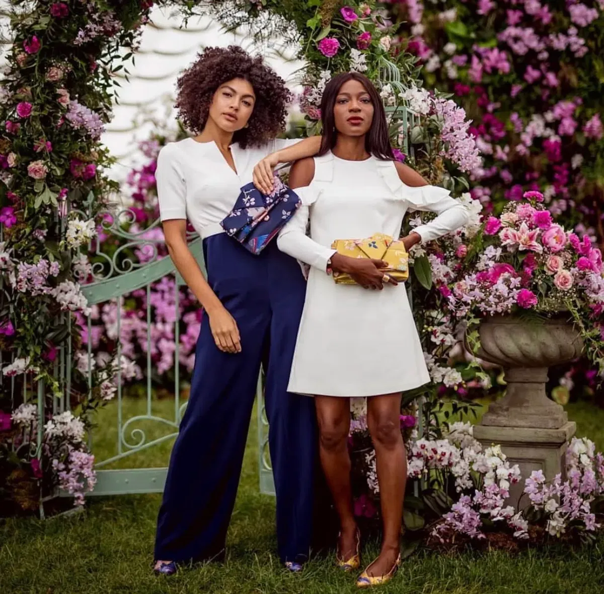 Ted Baker Steffe Ivory Cold Shoulder Ruffle Top in Cream Size 1/AU 8 - Image 2