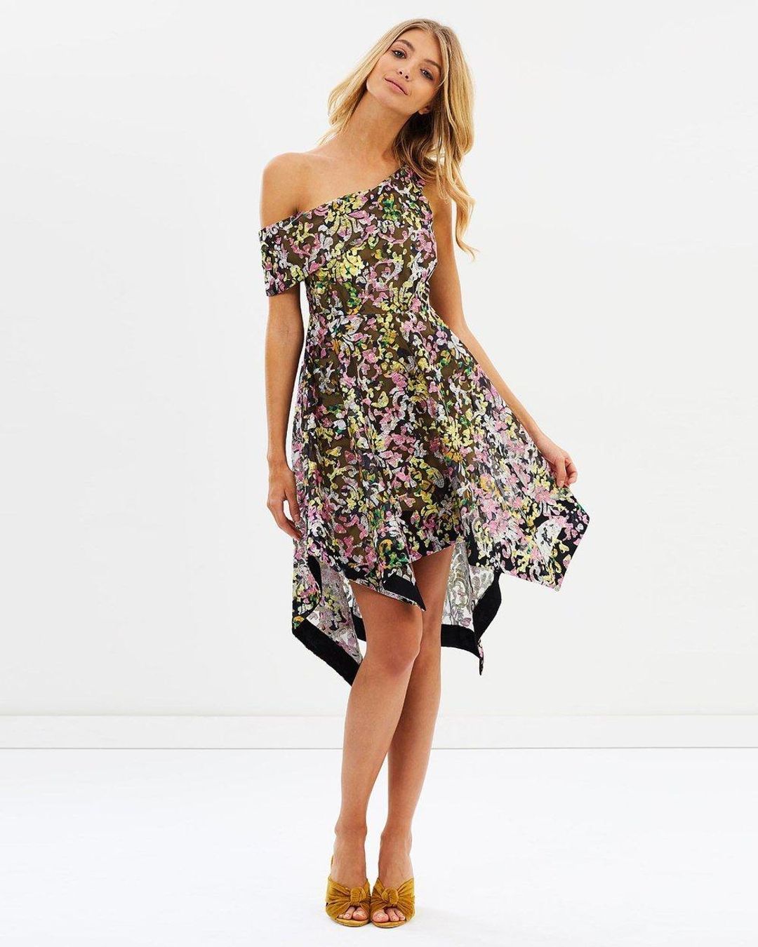 ELLIATT Opus for rent on The Volte - main image