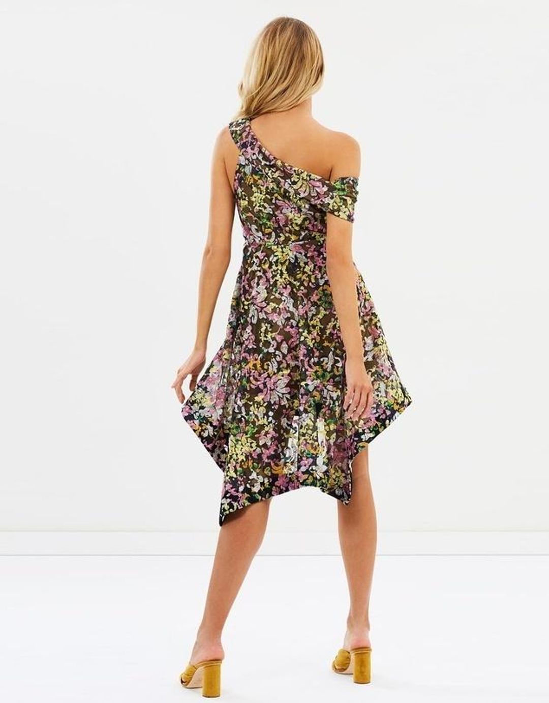 ELLIATT Opus for rent on The Volte - main image