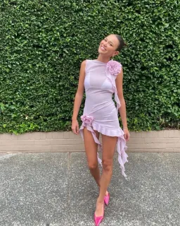 Fanci Club White Apple Cocktail Dress Pink Size XS/Au 6 for rent on The Volte - image 4