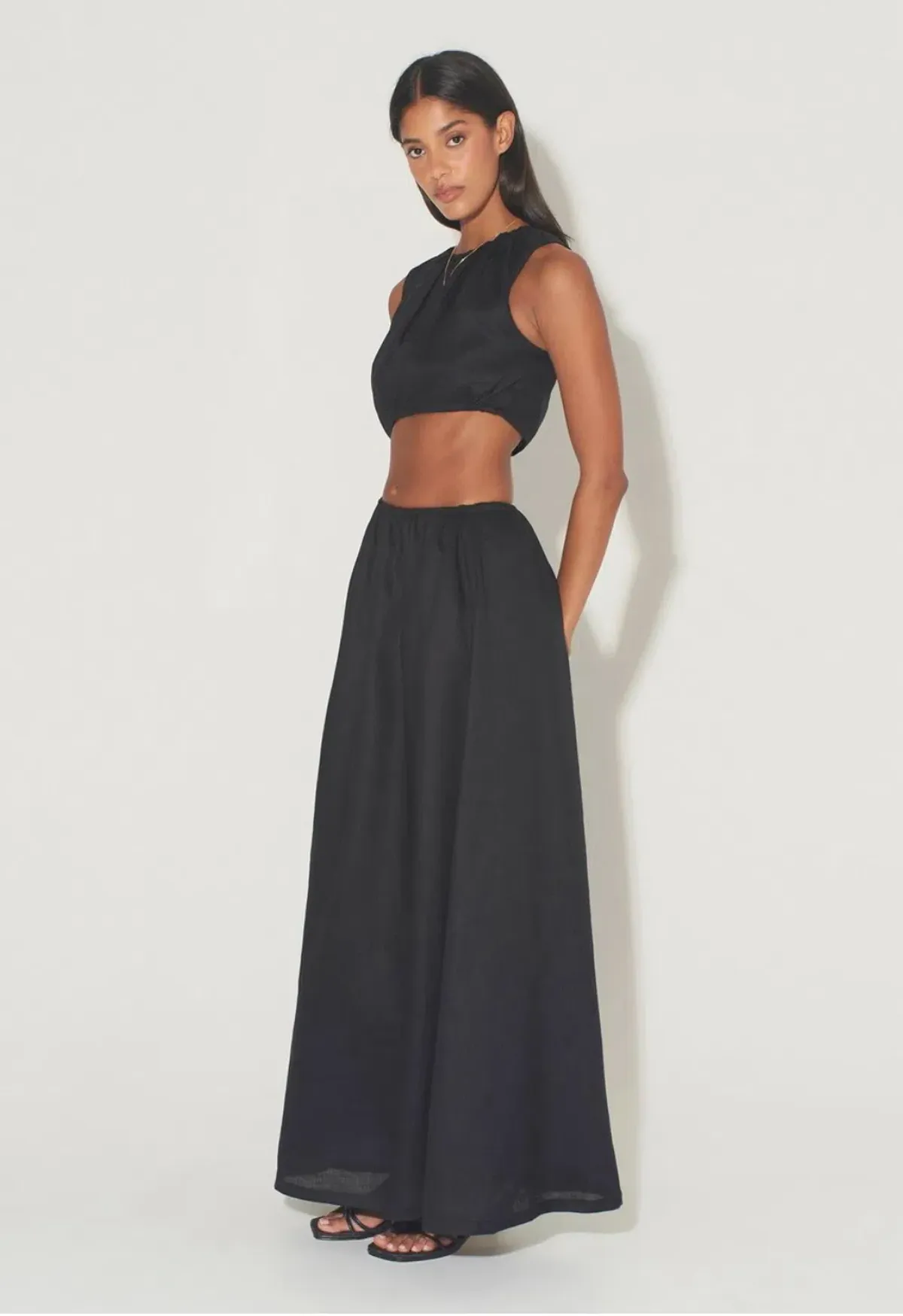 Hansen and Gretel Mesa Drawstring Midi Dress in Black Size S / Au 8 - Image 2