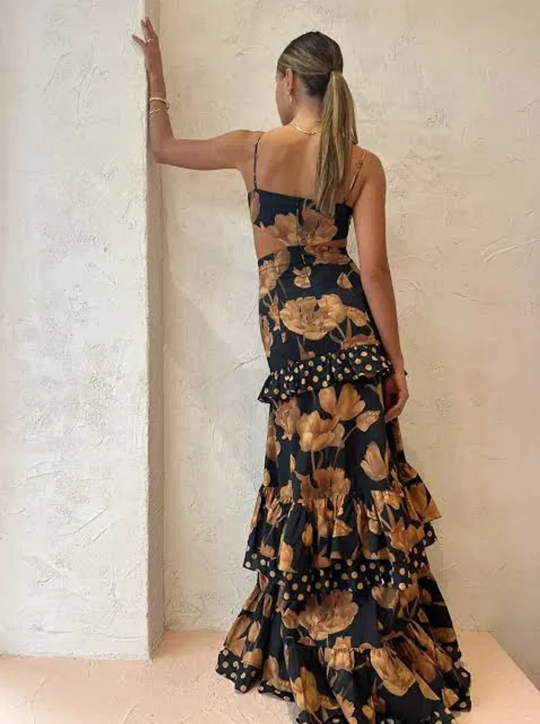 Sonya Moda Valentina Gown in Marabella Floral Print Size AU 6 for rent on The Volte - main image