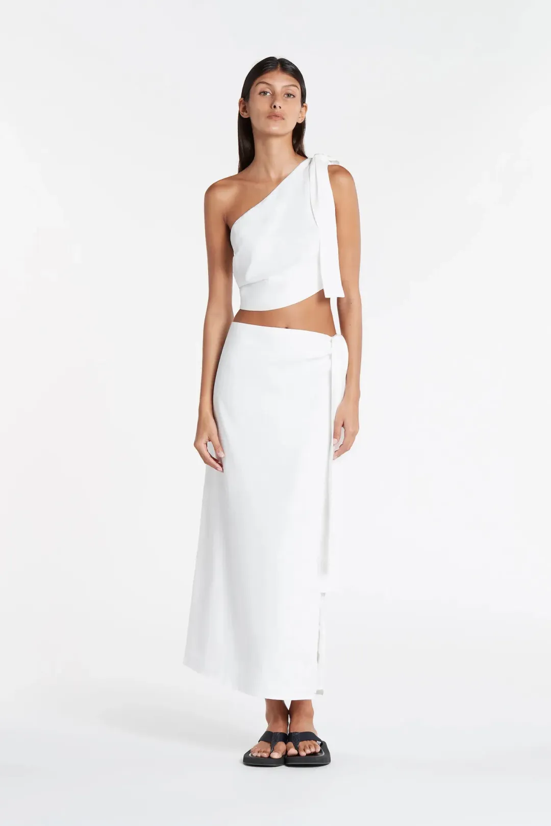 Sir the Label The Label Cinta Tie Set White Size AU 2 for rent on The Volte - main image