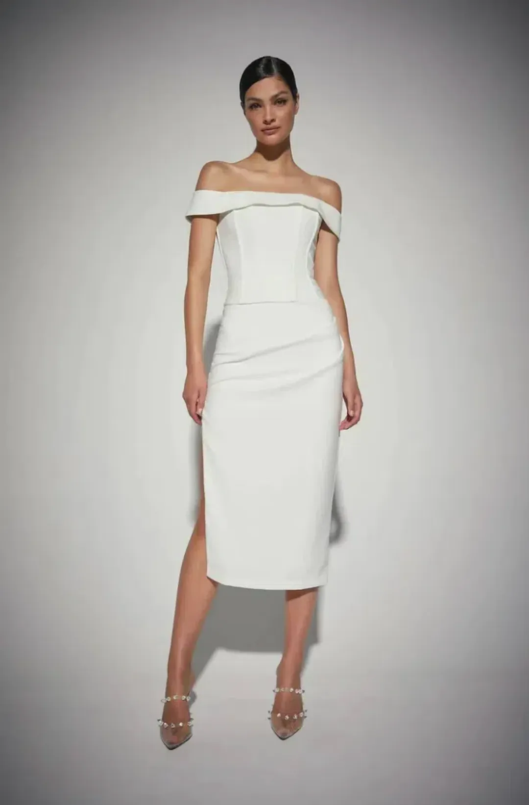 Kianna Lorina Bodice Ivory Size 6 for rent on The Volte - main image