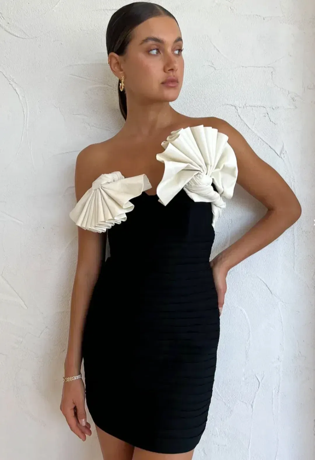 Rachel Gilbert Lavina Mini Dress Black Size 0 / AU 6 for rent on The Volte - main image